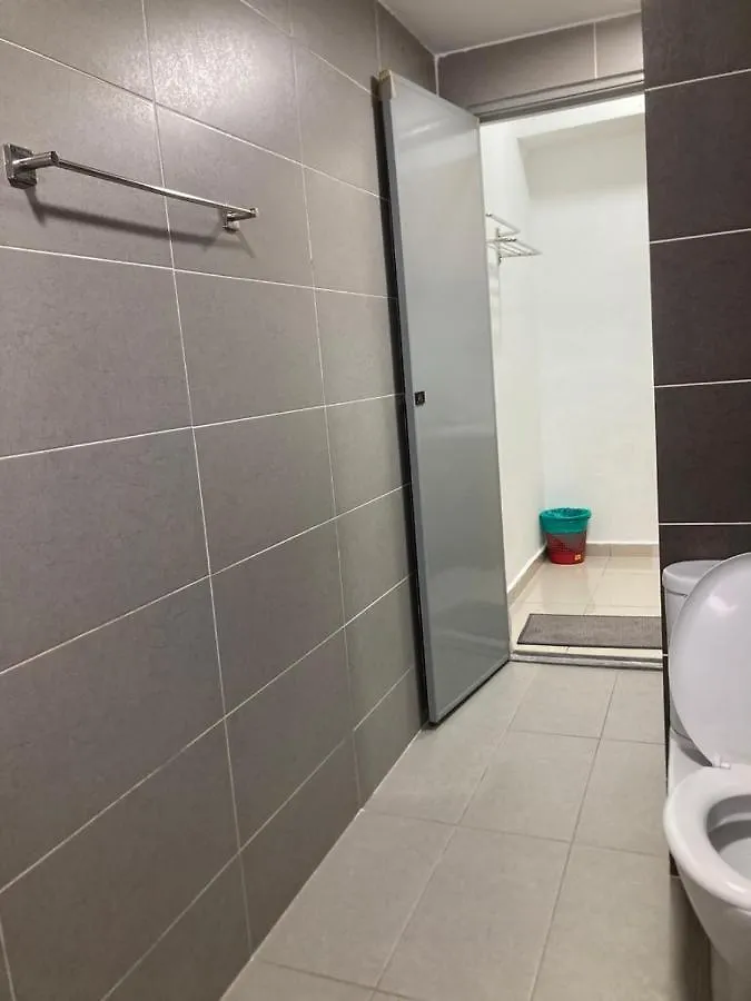 Nour Homestay Klcc View - Cozy 2 Kuala Lumpur 0*,  Malesia